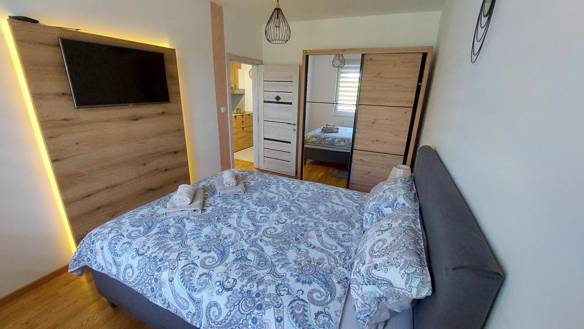 Apartment Ela Subotica Luaran gambar