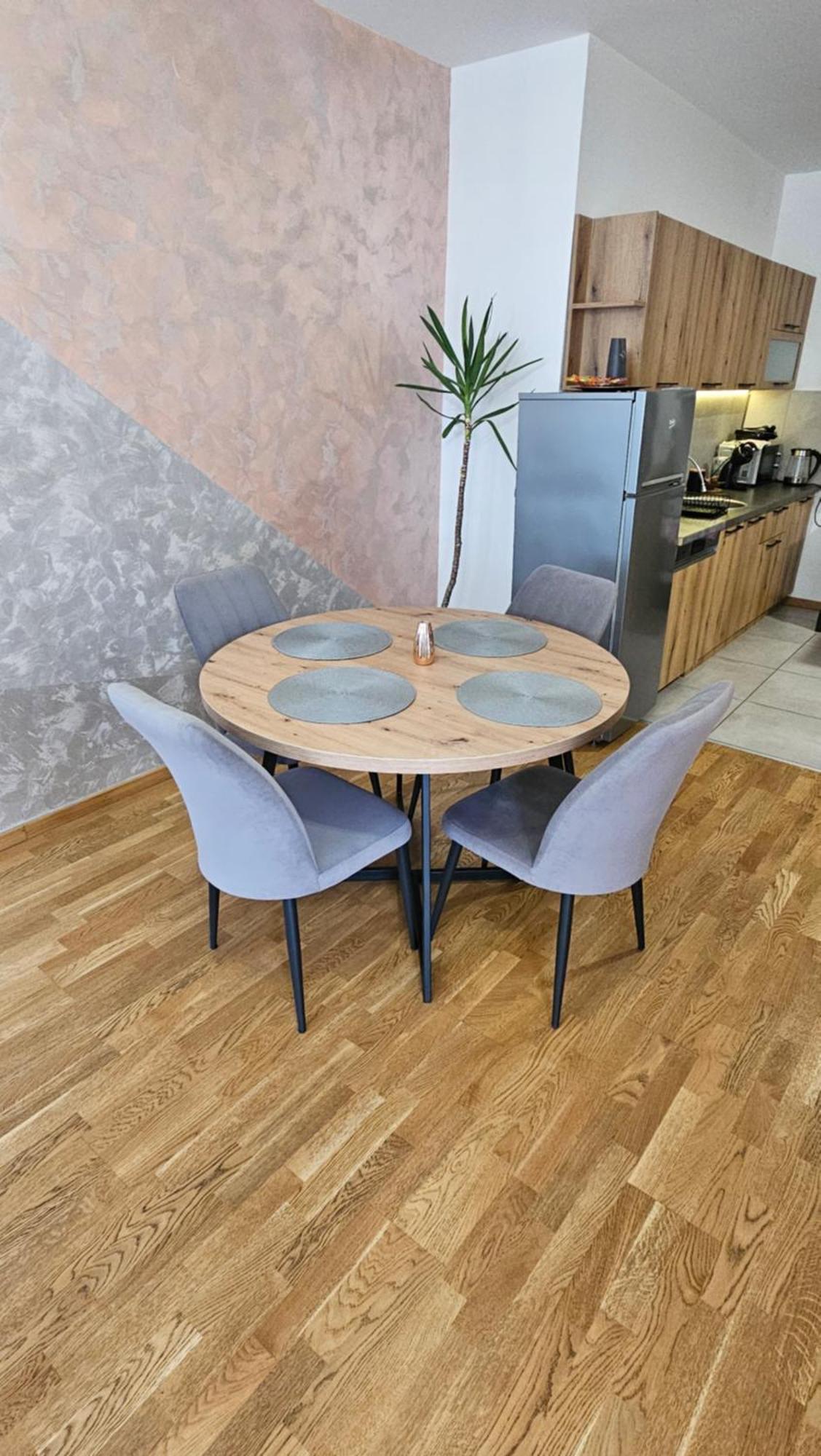 Apartment Ela Subotica Luaran gambar